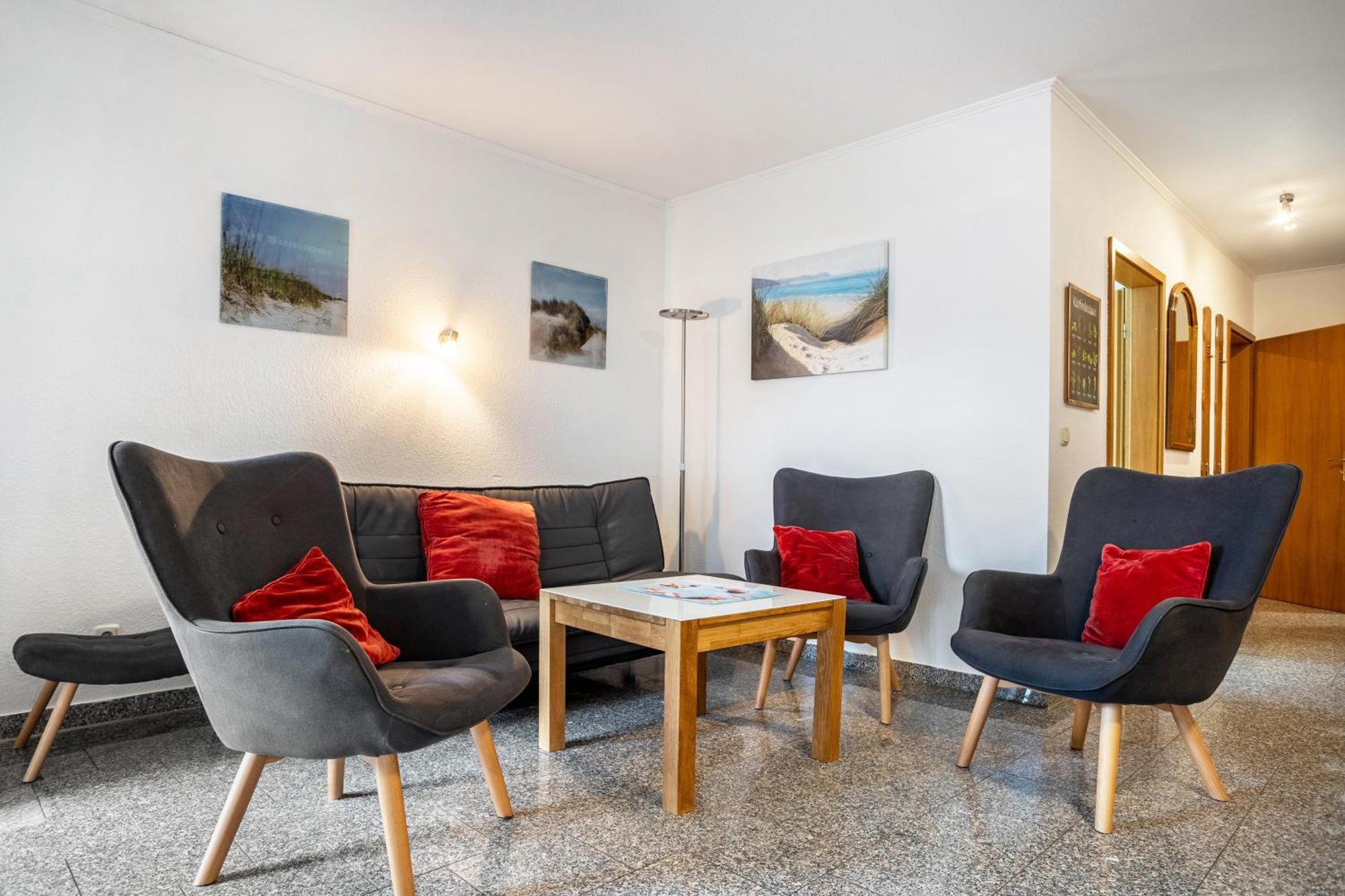 Haus Huegel - 1 Ostseebad Binz